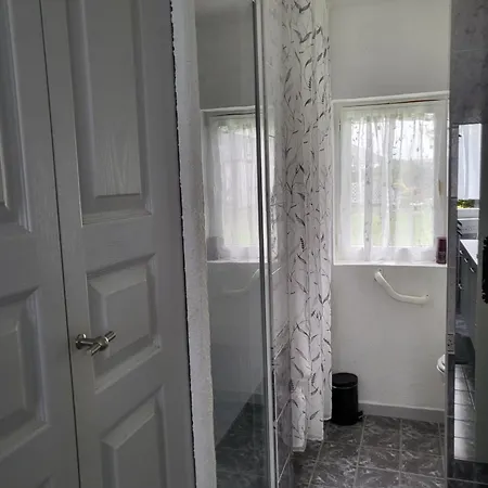 Casa De Invitados Estilo Normandie Chamblac