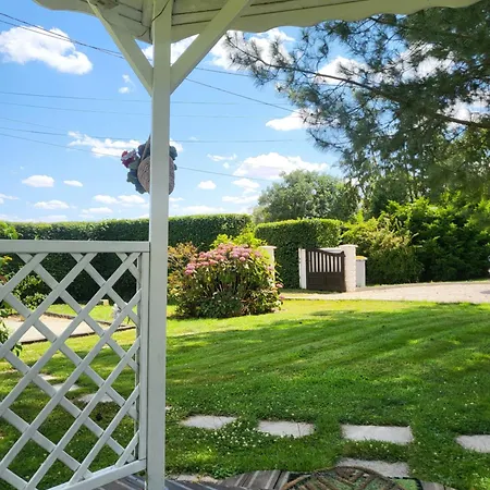 Casa De Invitados Estilo Normandie بيت للعطل *