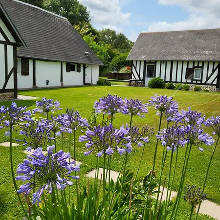 بيت للعطل Casa De Invitados Estilo Normandie *