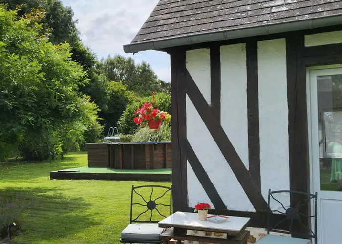 Casa De Invitados Estilo Normandie