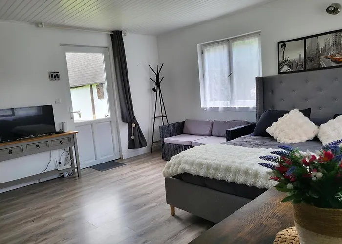 Casa De Invitados Estilo Normandie * Chamblac